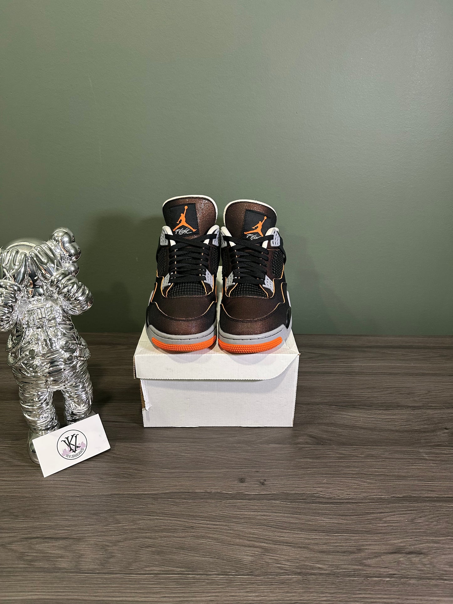 Jordan 4 Starfish