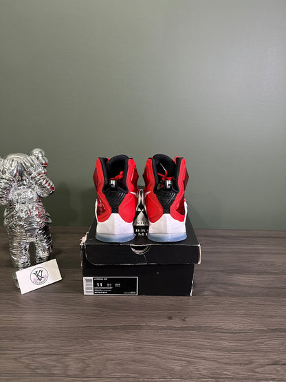 LeBron 13 Away