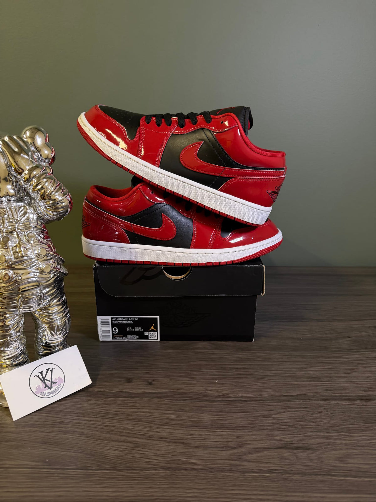 Jordan 1 Low SE Patent Varsity Red Black