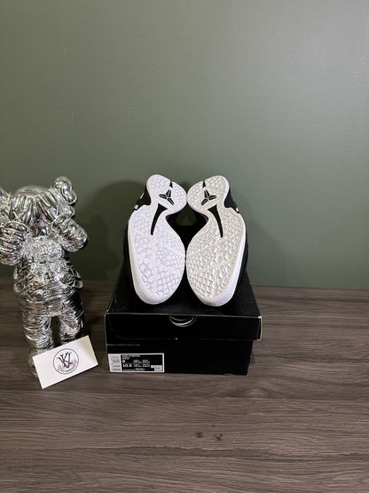 Kobe 6 Mambacita Sweet 16