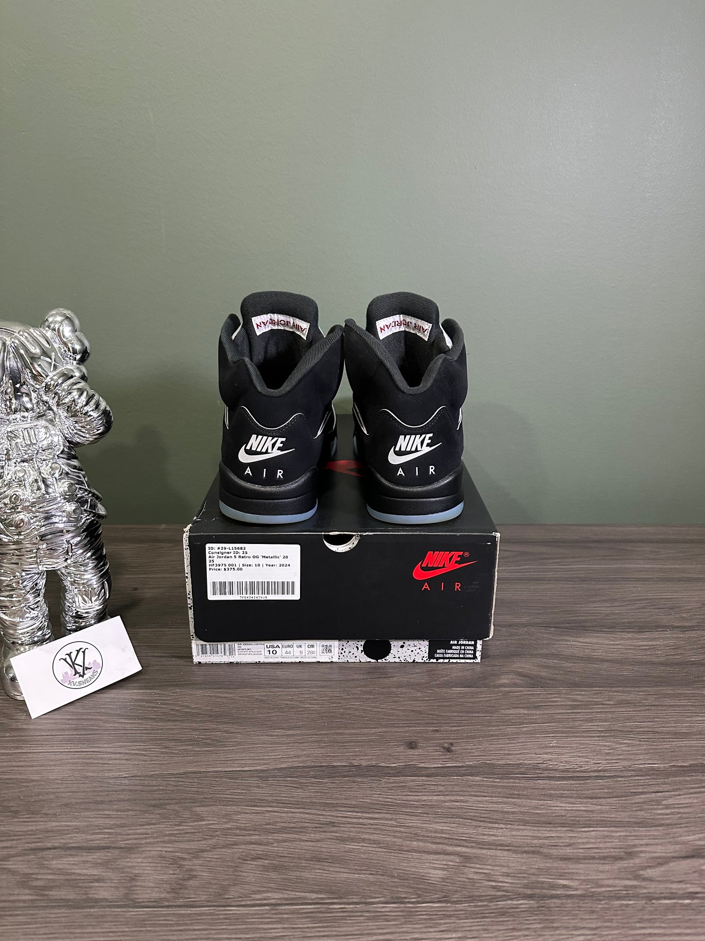Jordan 5 Black Metallic Reimagined