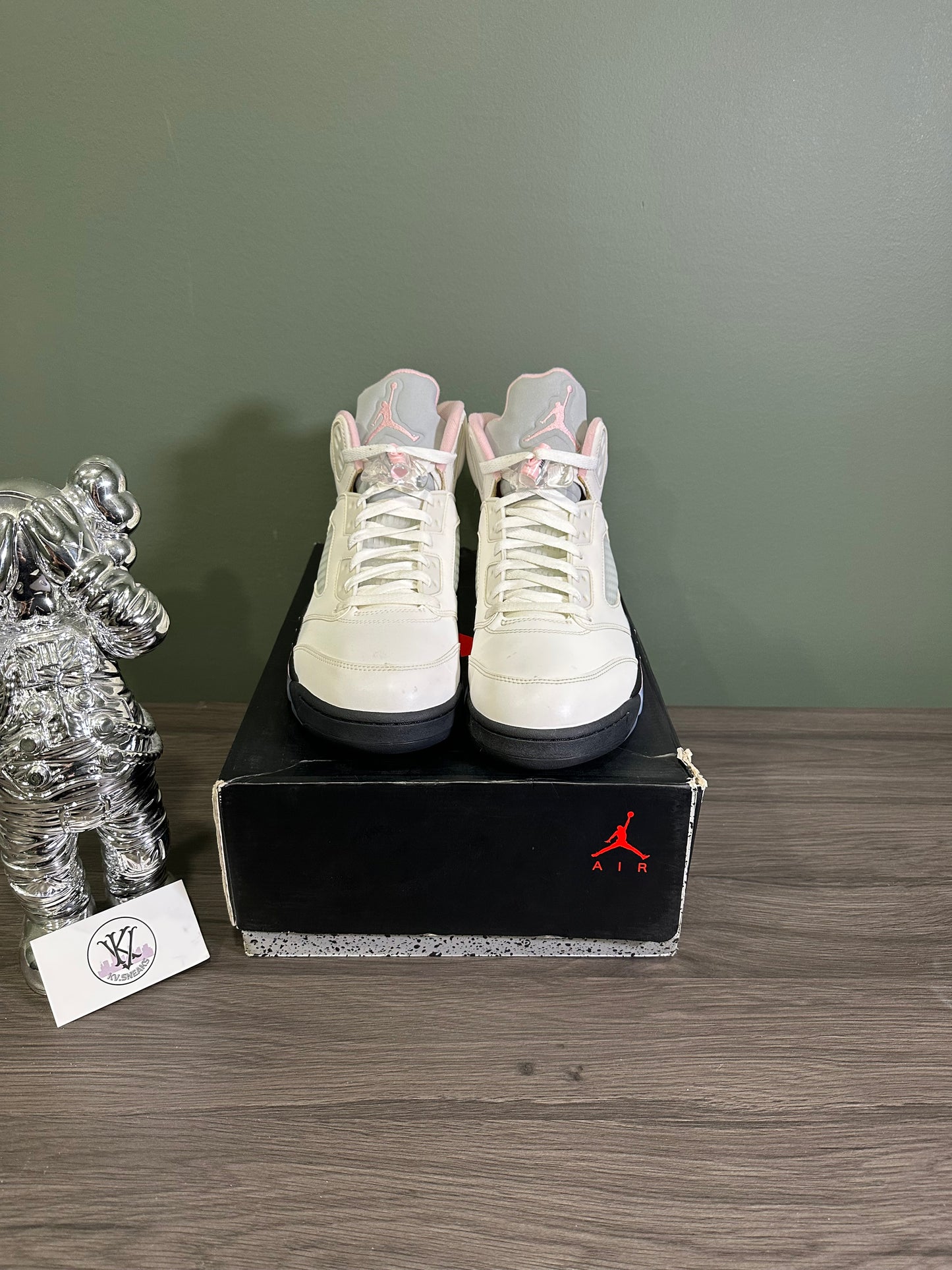 Jordan 5 Medium Soft Pink