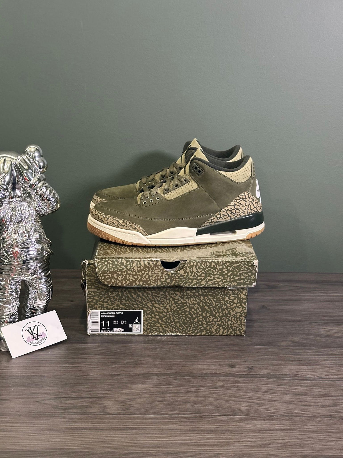 Jordan 3 Retro Family Affair