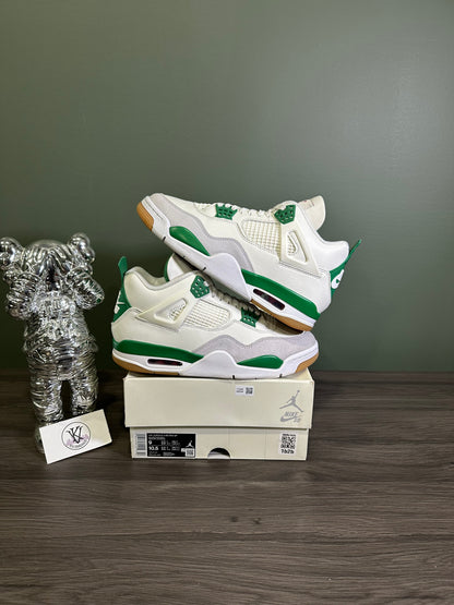Jordan 4 SB Pine Green