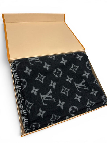 LOUIS VUITTON ECLIPSE THROW BLANKET