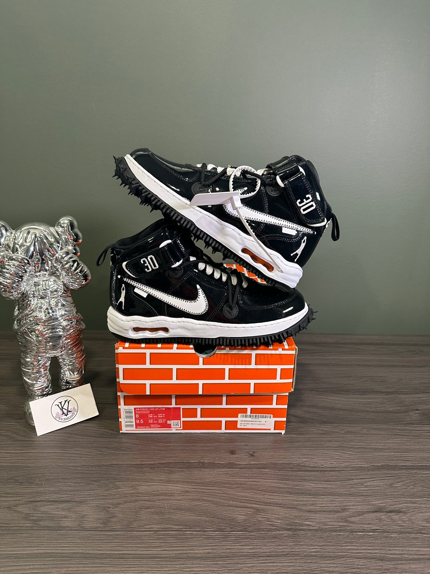 Air Force 1 Mid Off-White Sheed