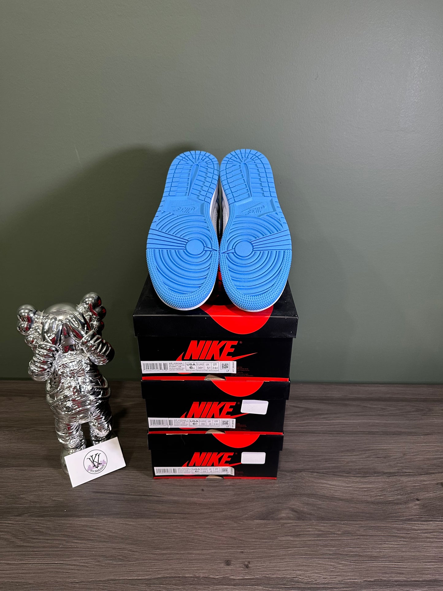 Jordan 1 High University Blue (GS)
