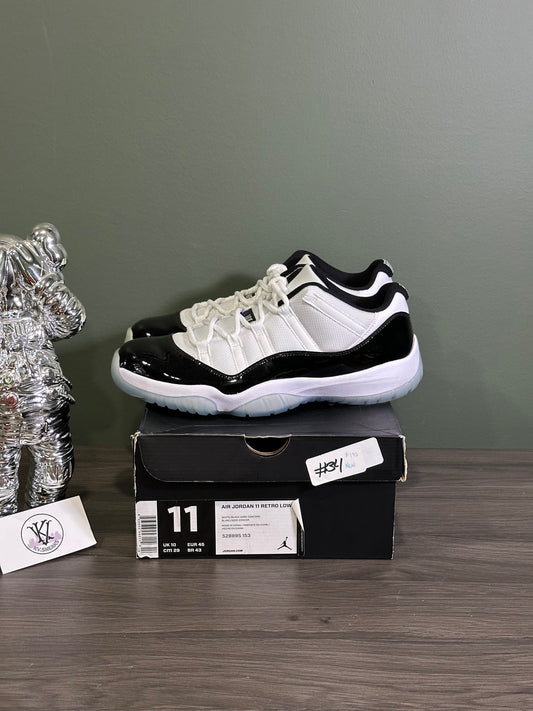 Jordan 11 Low Concord