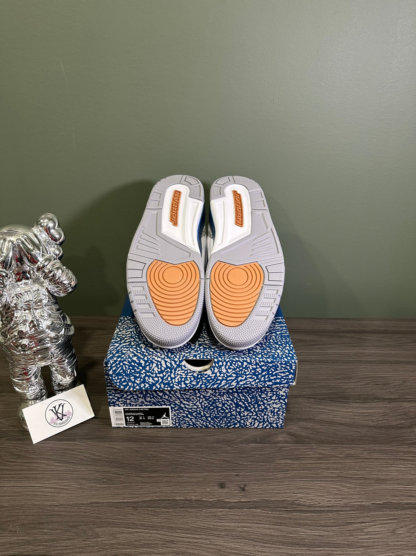 Jordan 3 Wizards