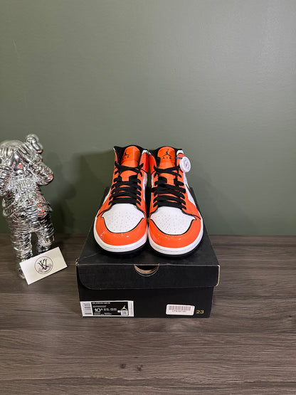 Jordan 1 Mid SE Turf Orange
