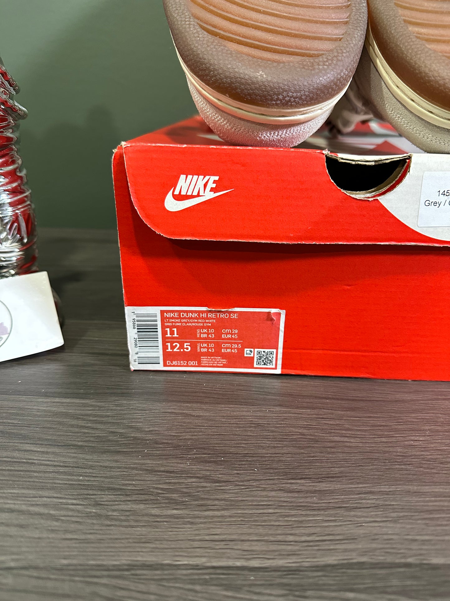 Dunk High Bodega Friends and Family