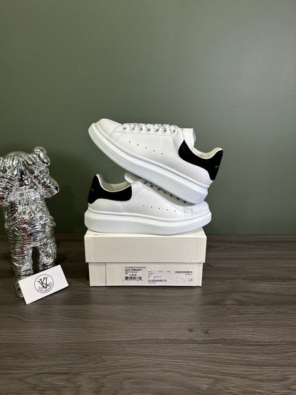 Alexander McQueen Oversized White Black (W)