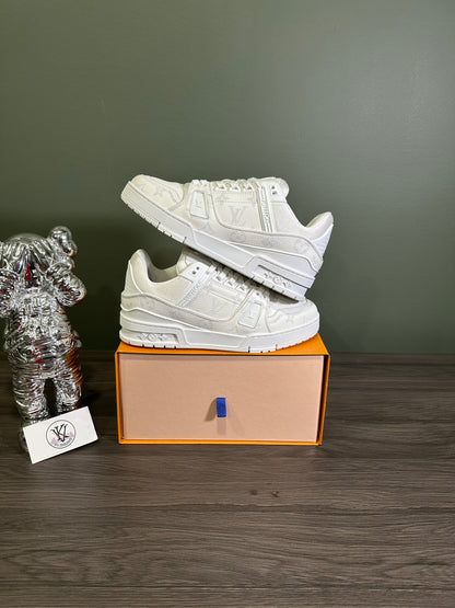 Louis Vuitton Trainer White Monochrome