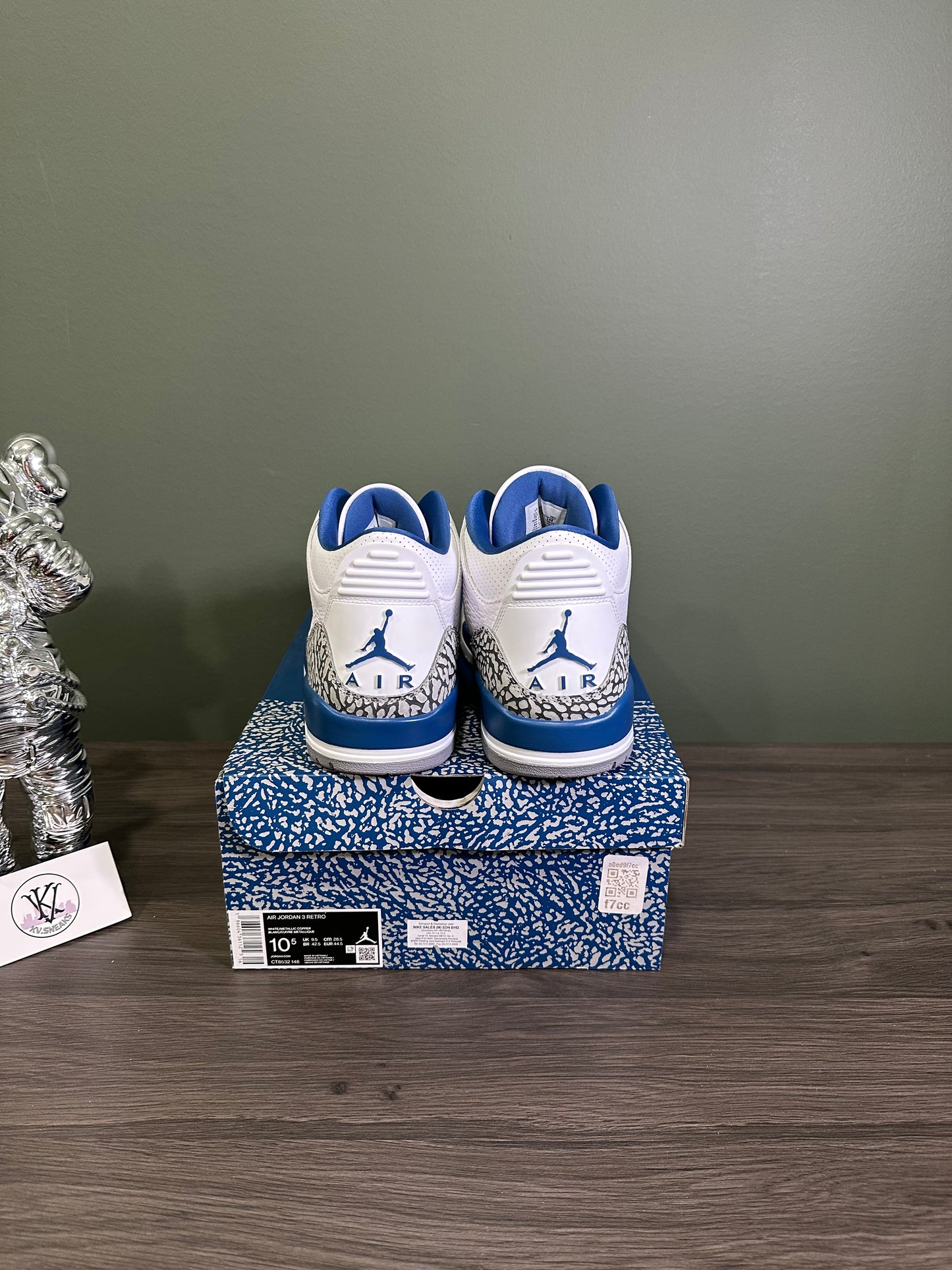 Jordan 3 Wizards