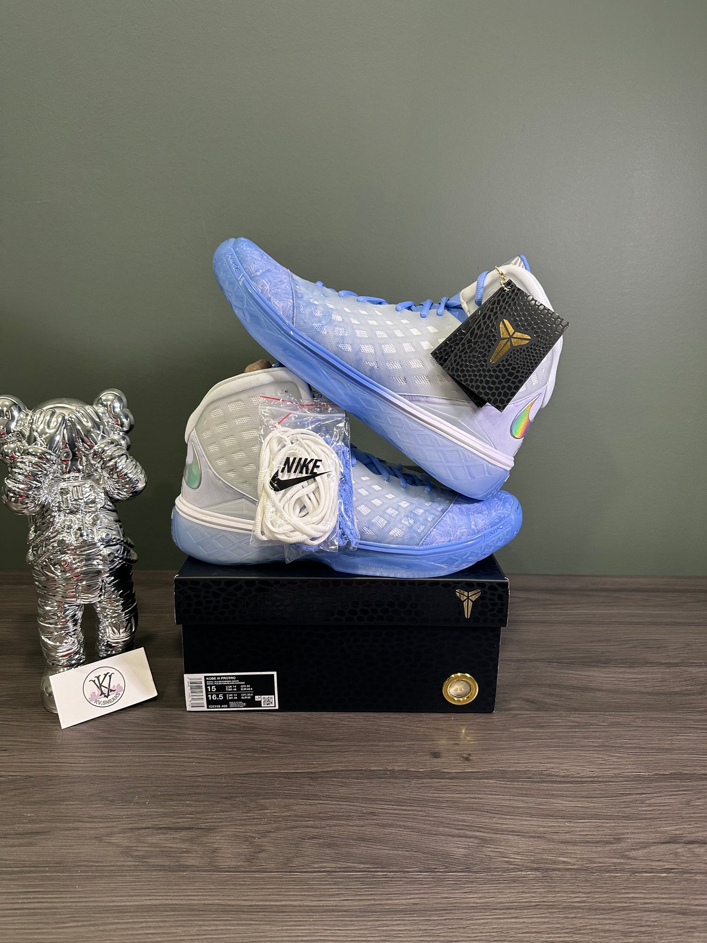 Kobe 3 Protro Christmas