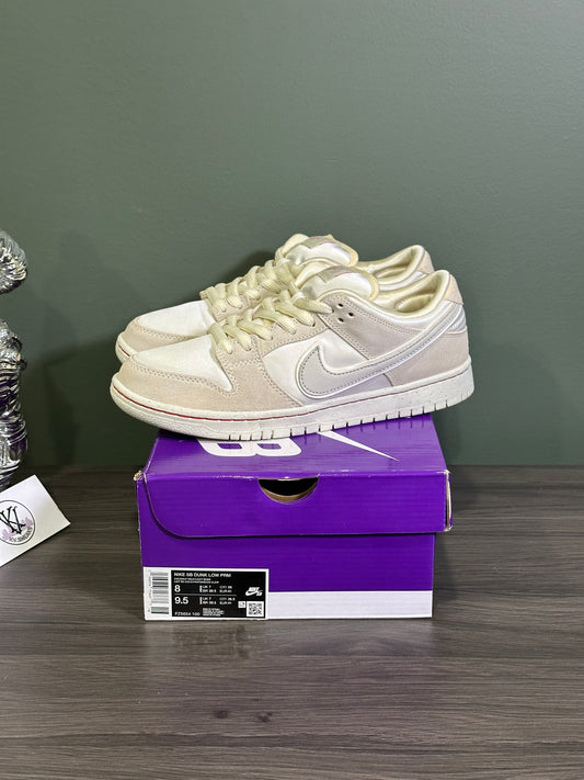 Dunk Low SB City Of Love Light Bone