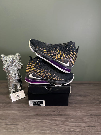 LeBron 17 Lakers