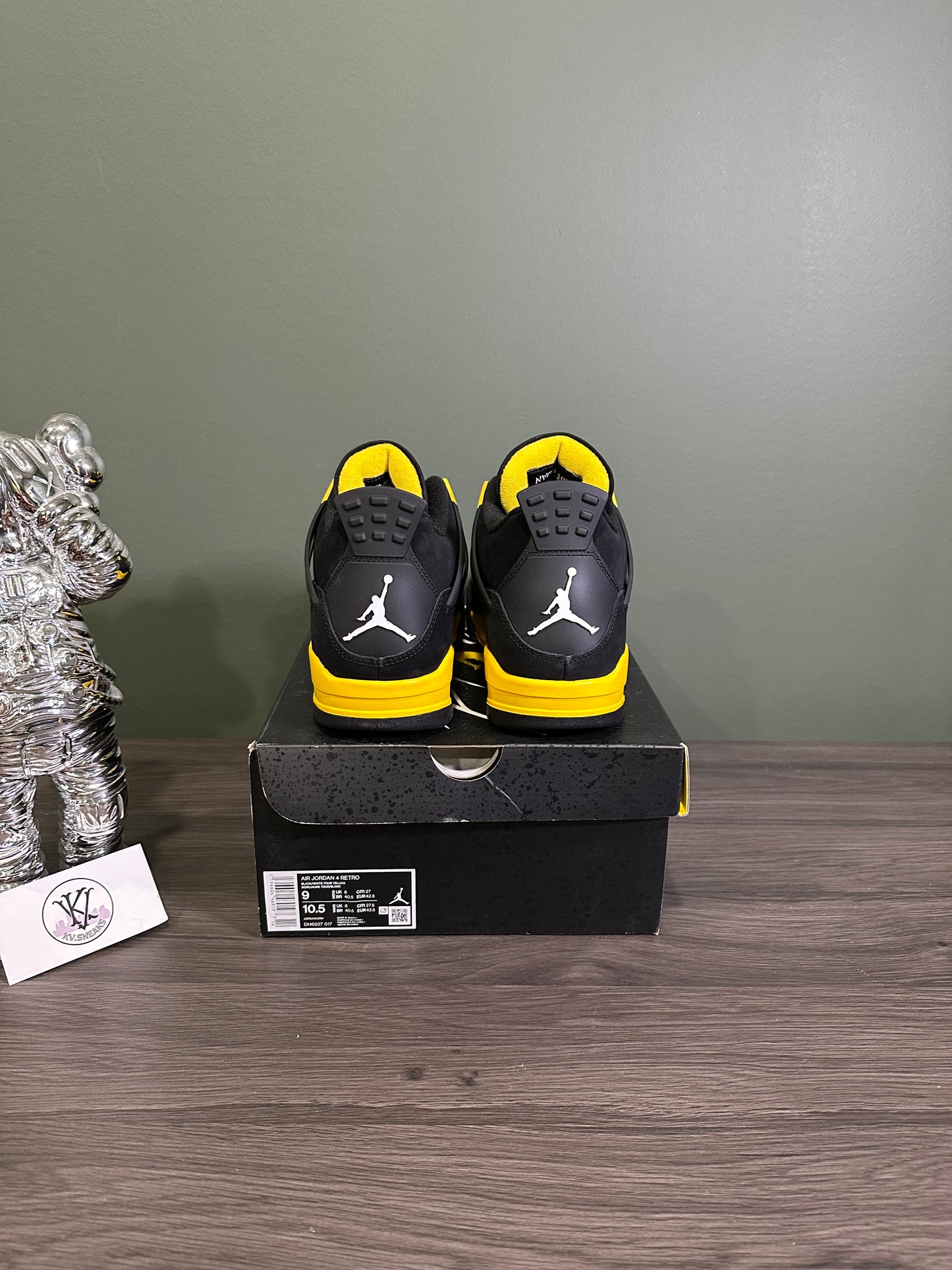 Jordan 4 Yellow Thunder