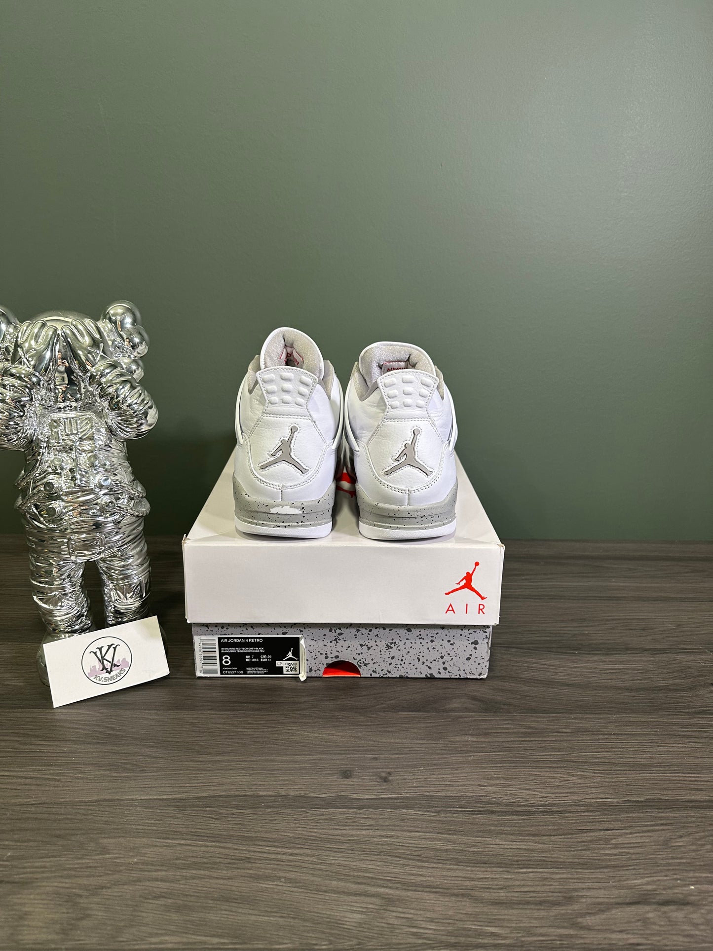 Jordan 4 White Oreo