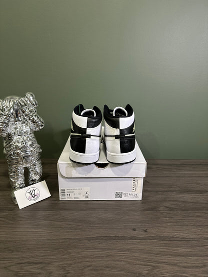 Jordan 1 Mid Split Black White