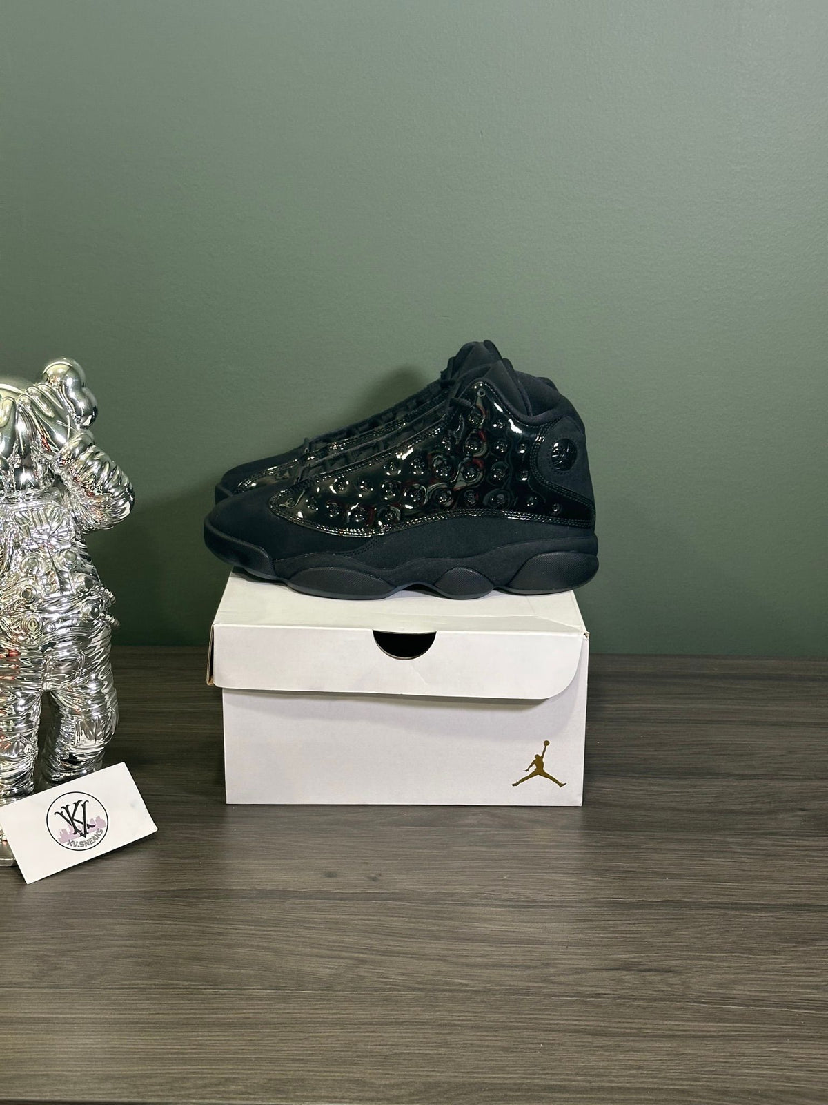 Jordan 13 Retro Cap and Gown