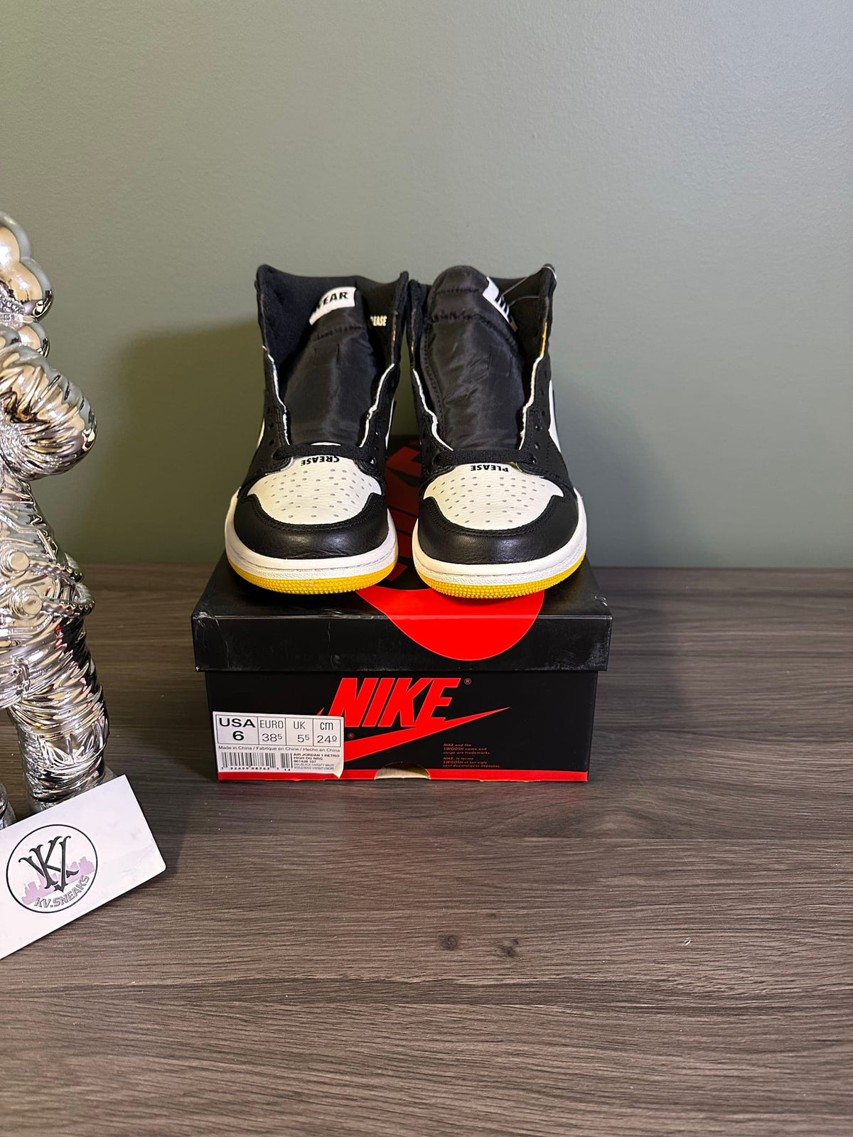 Jordan 1 Retro High Not for Resale Varsity Maize