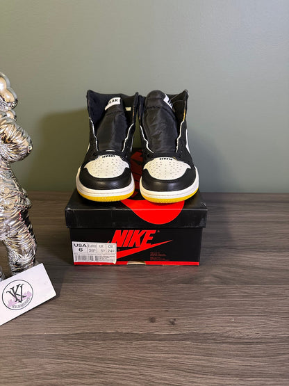 Jordan 1 Retro High Not for Resale Varsity Maize