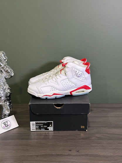 Jordan 6 Red Oreo