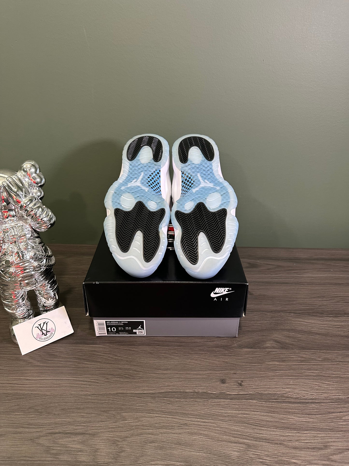 Jordan 11 Legend Blue 2024