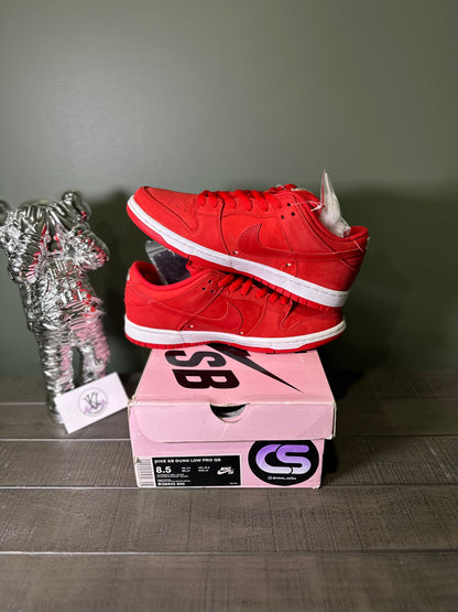 Dunk Low SB Verdy Girls Don’t Cry