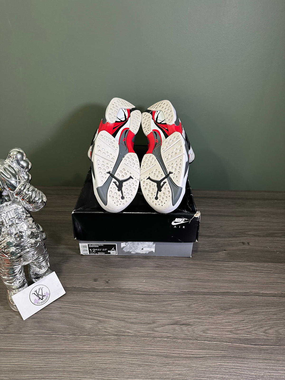 Jordan 8 Retro White True Red (2025)