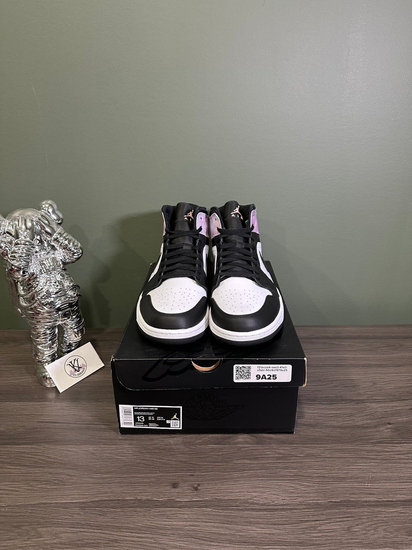Jordan 1 Mid SE Zen Master