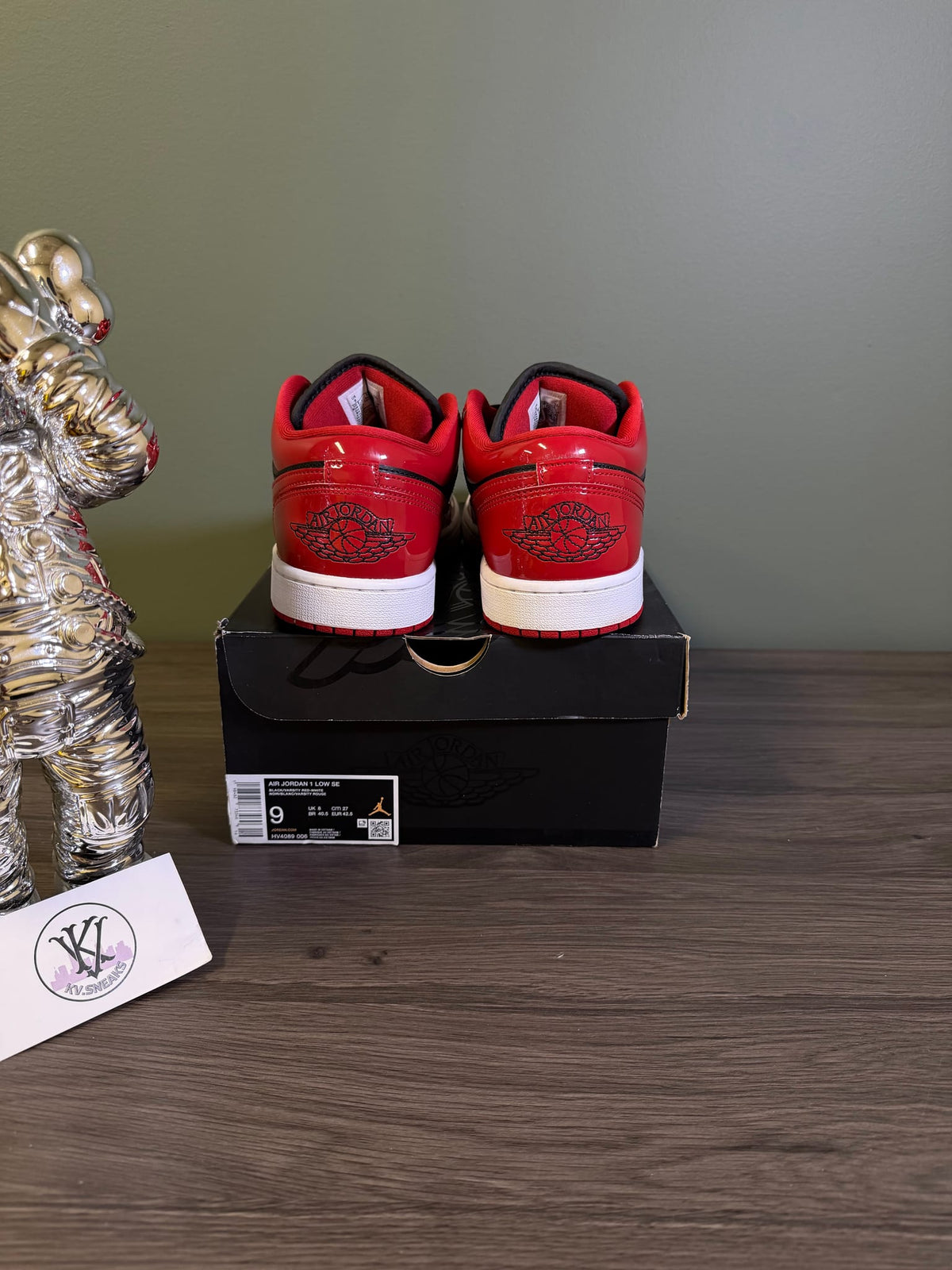 Jordan 1 Low SE Patent Varsity Red Black