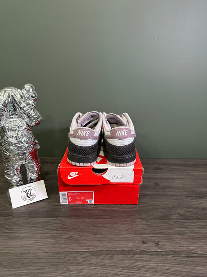 Dunk Low Medium Ash Violet Snakeskin