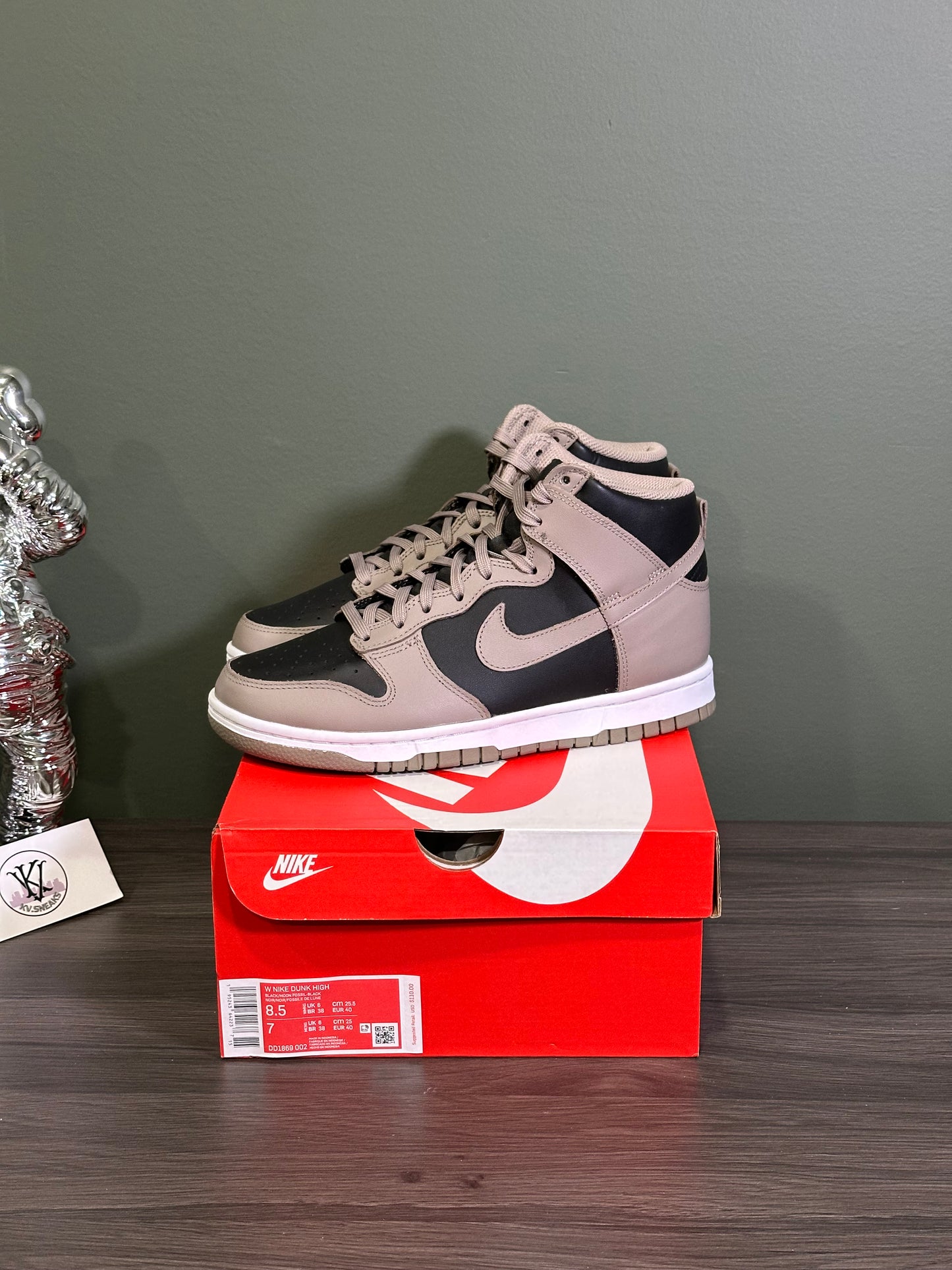 Dunk High Moon Fossil