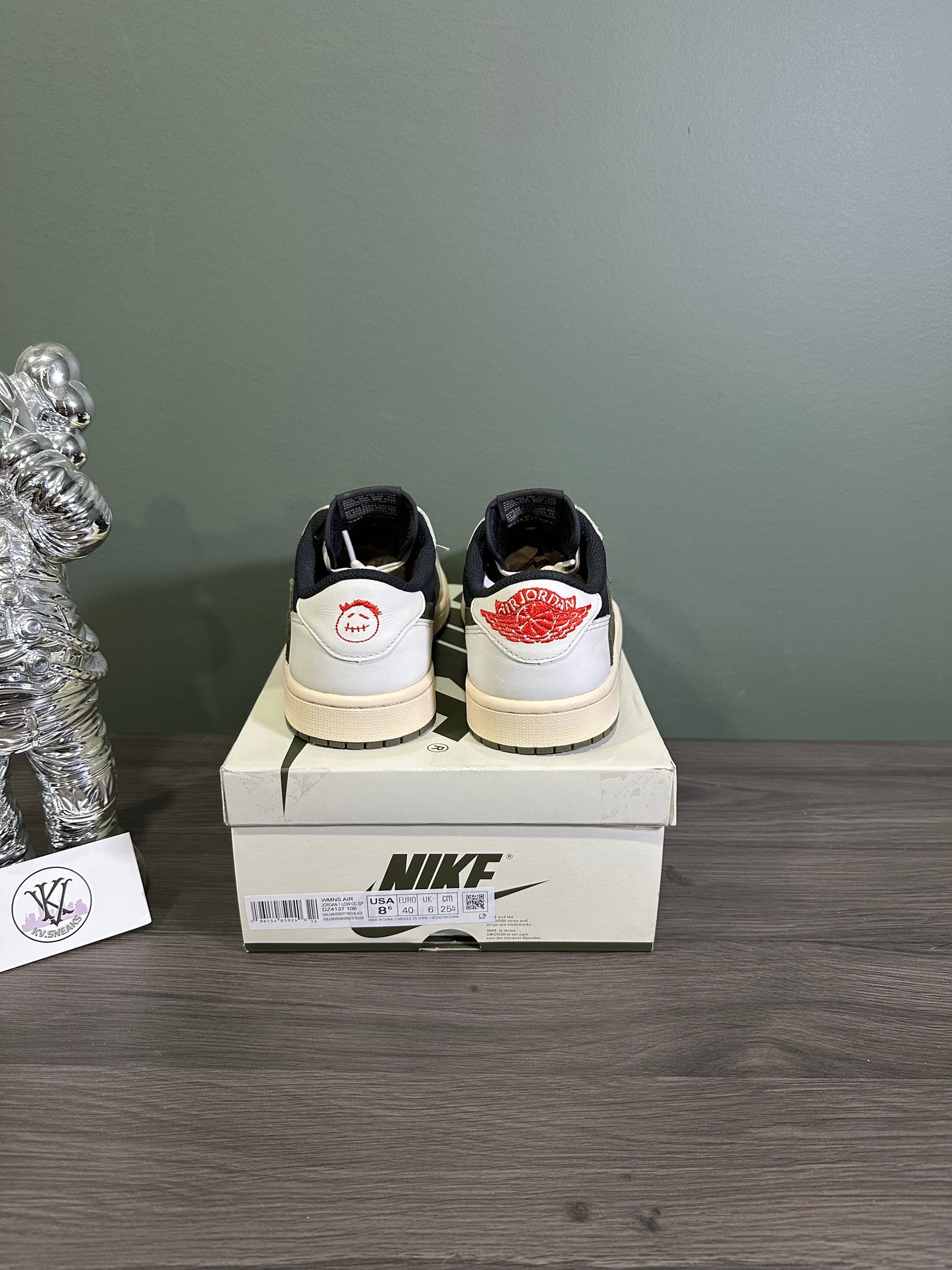 Jordan 1 Low Travis Scott Olive