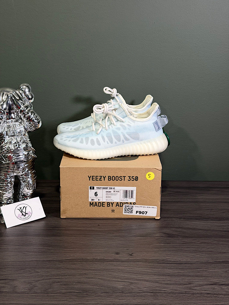 Yeezy 350 Mono Ice
