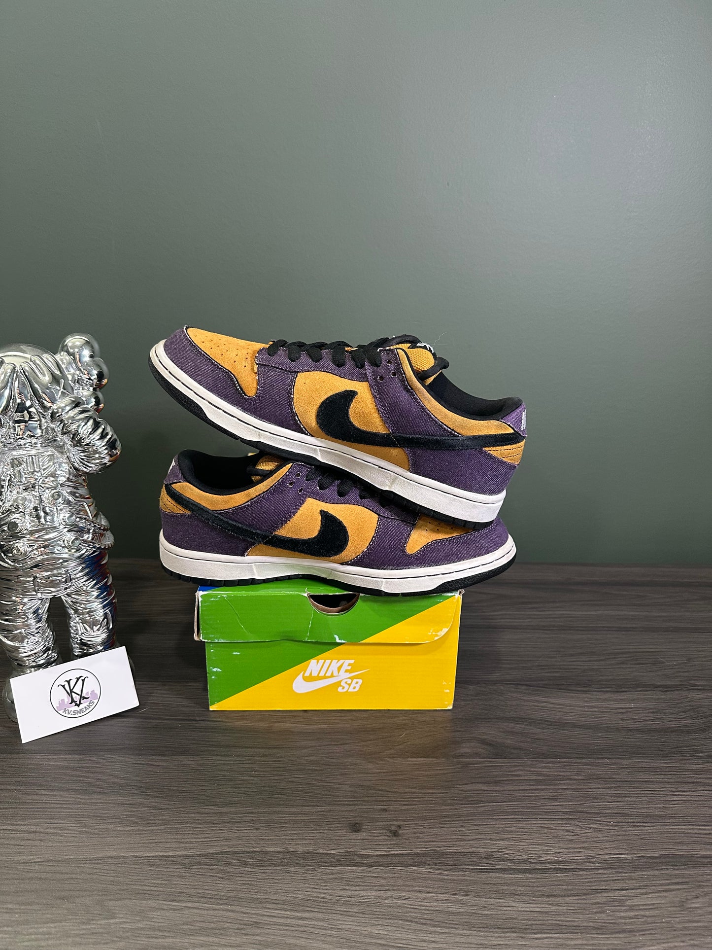 Dunk Low SB Goofy Boy