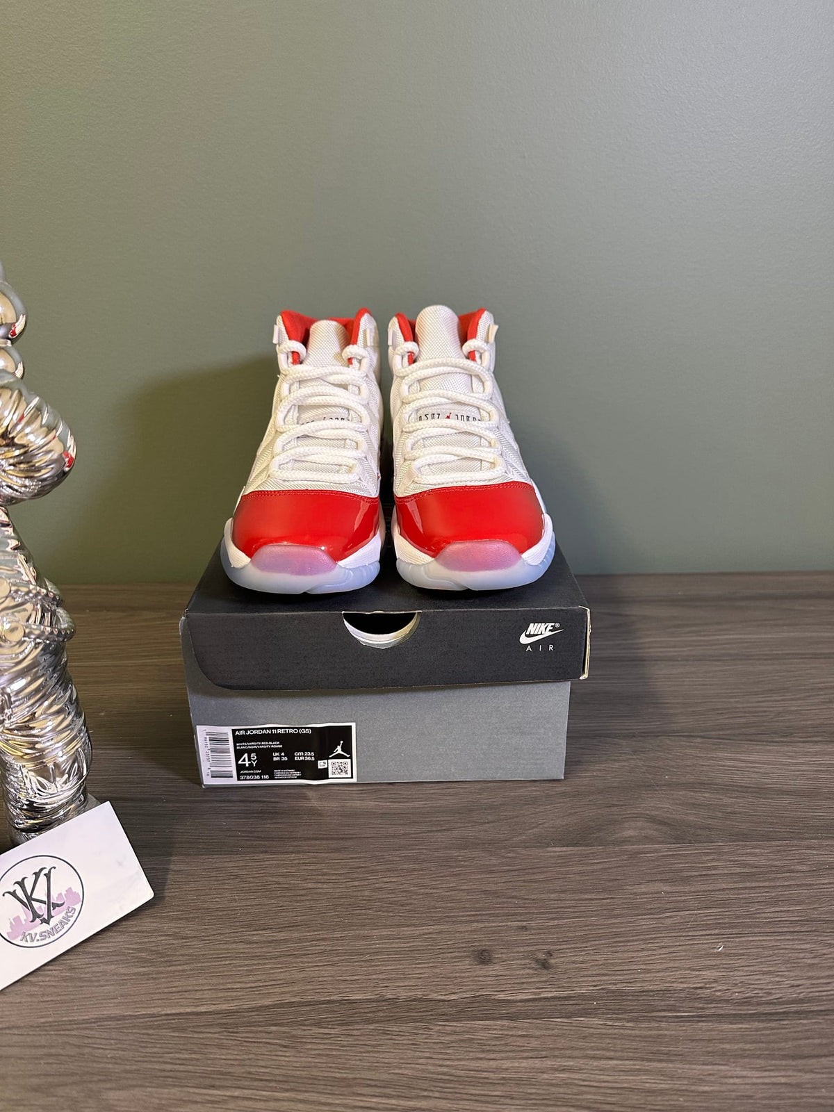 Jordan 11 Retro Cherry (2022) (GS)