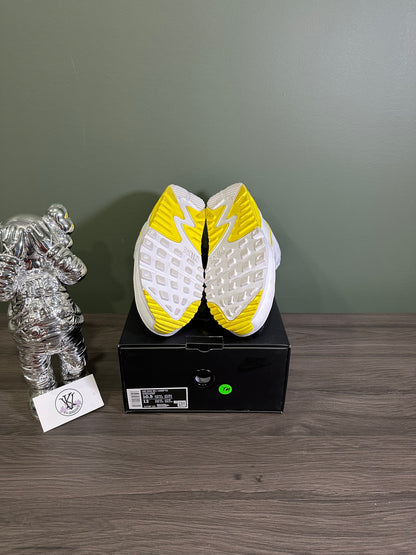 Air Max 90 Undefeated White Optic Yellow