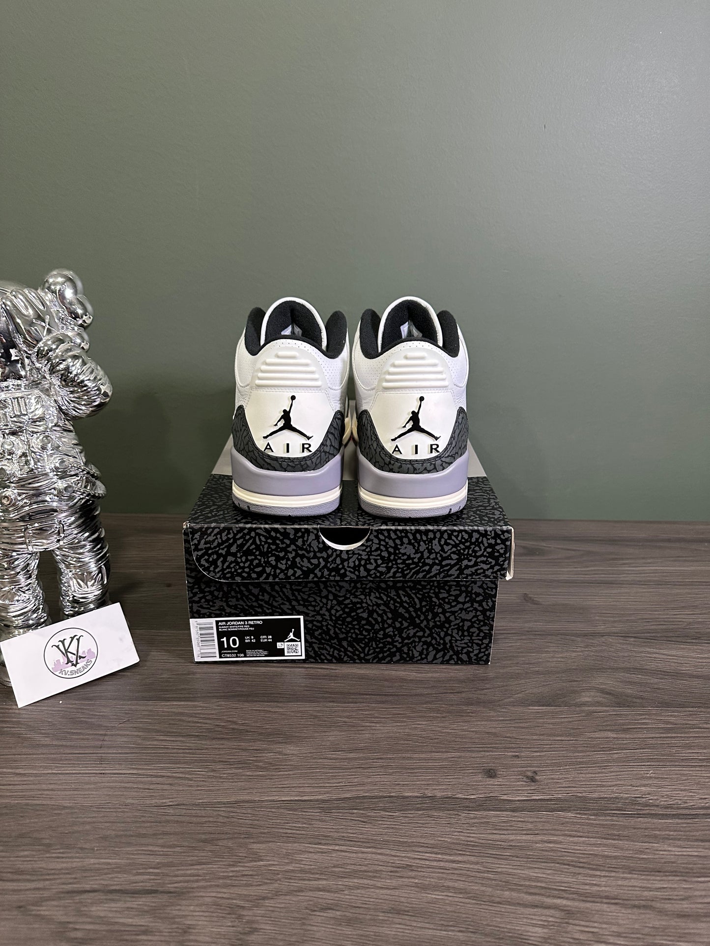 Jordan 3 Cement Grey