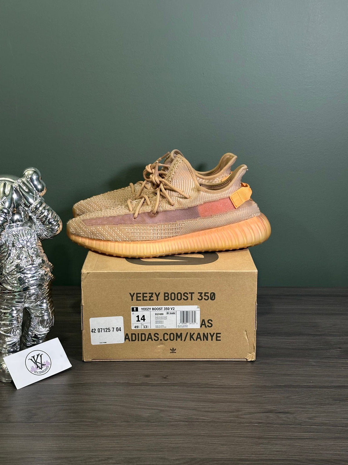 adidas Yeezy Boost 350 V2 Clay