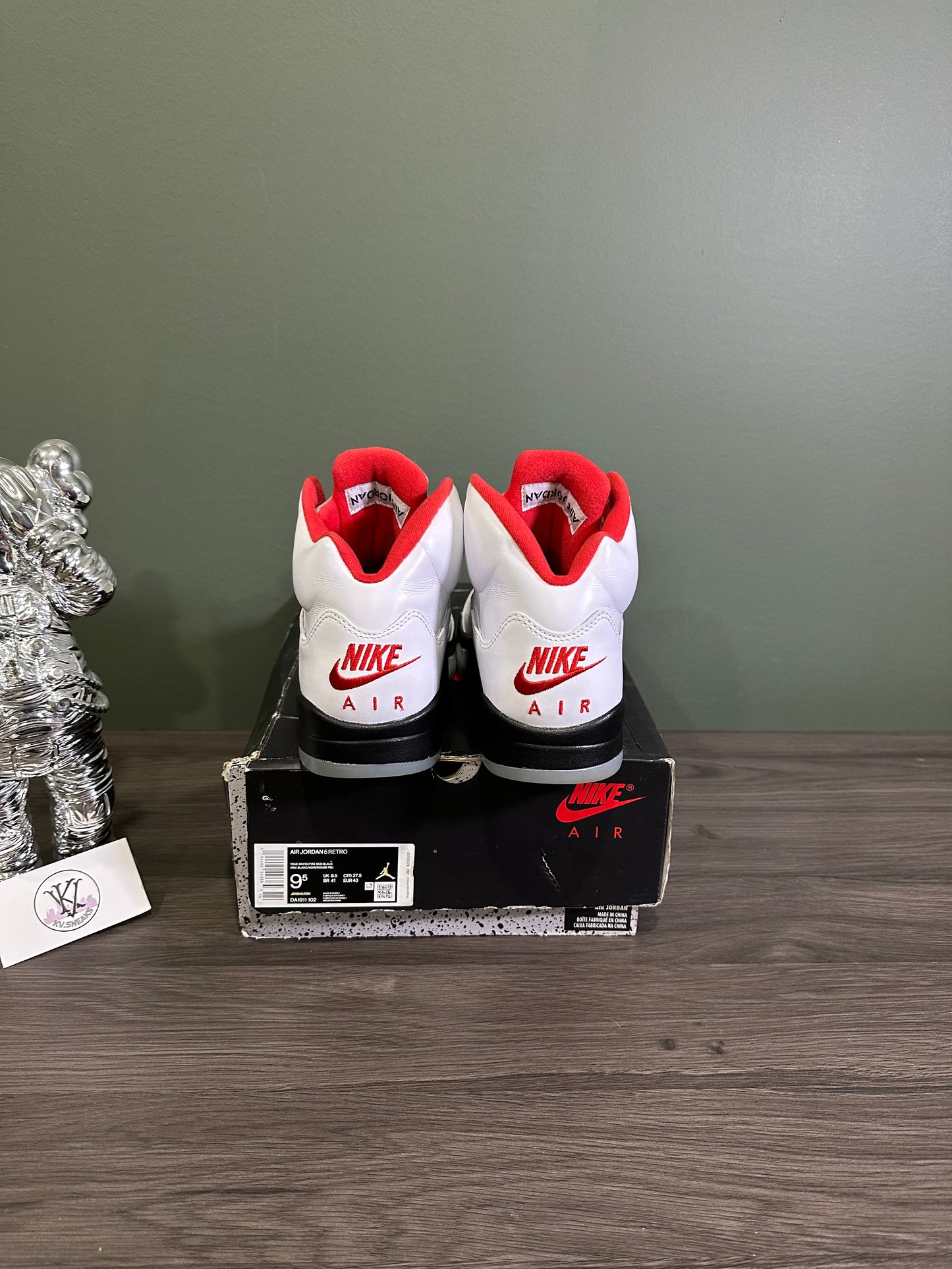 Jordan 5 Fire Red Silver Tongue 2020