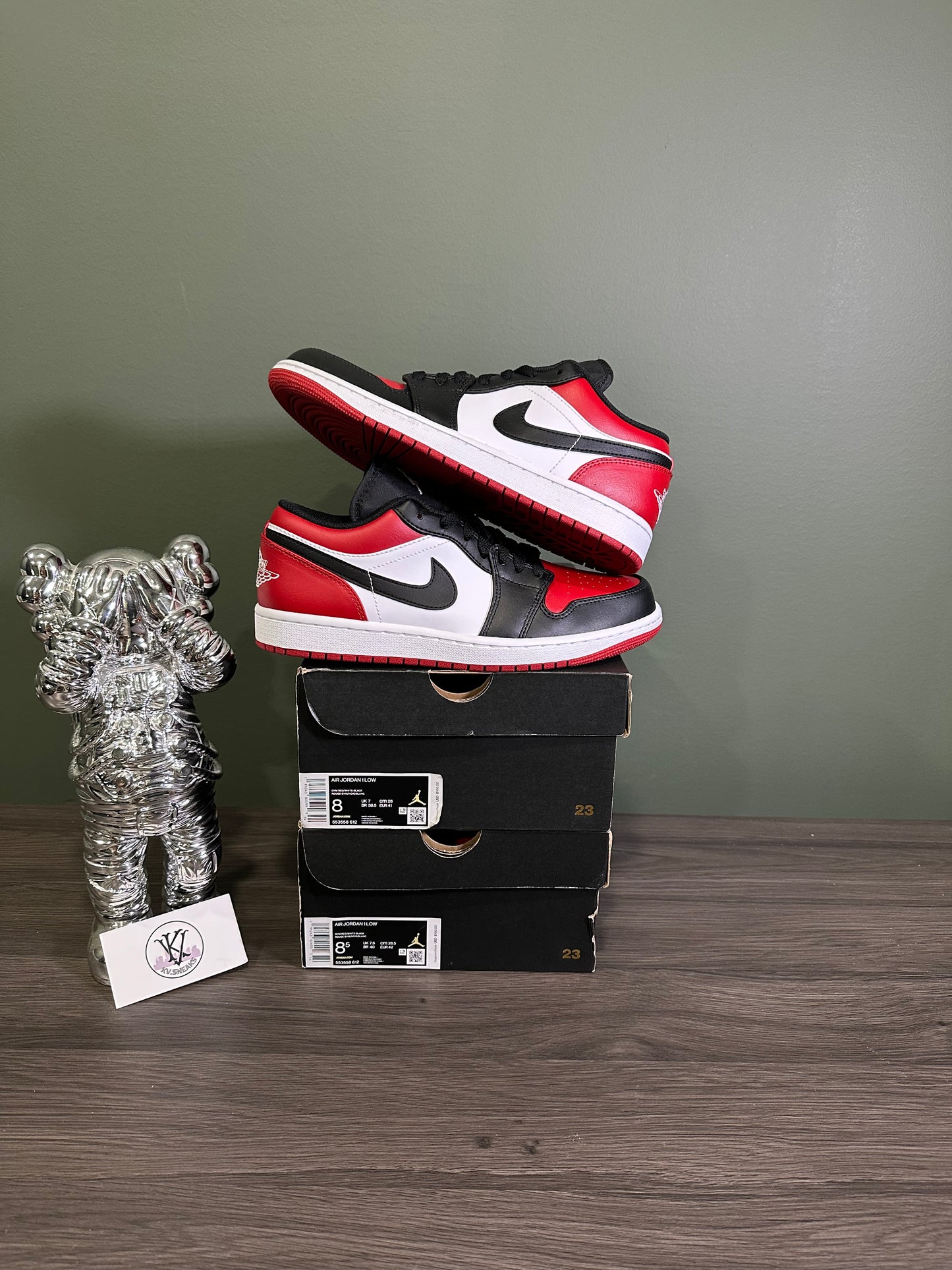 Jordan 1 Low Bred Toe