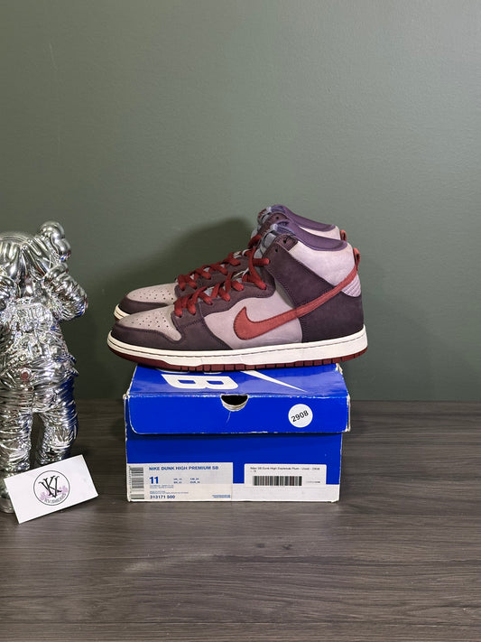 Dunk High SB Daybreak Plum