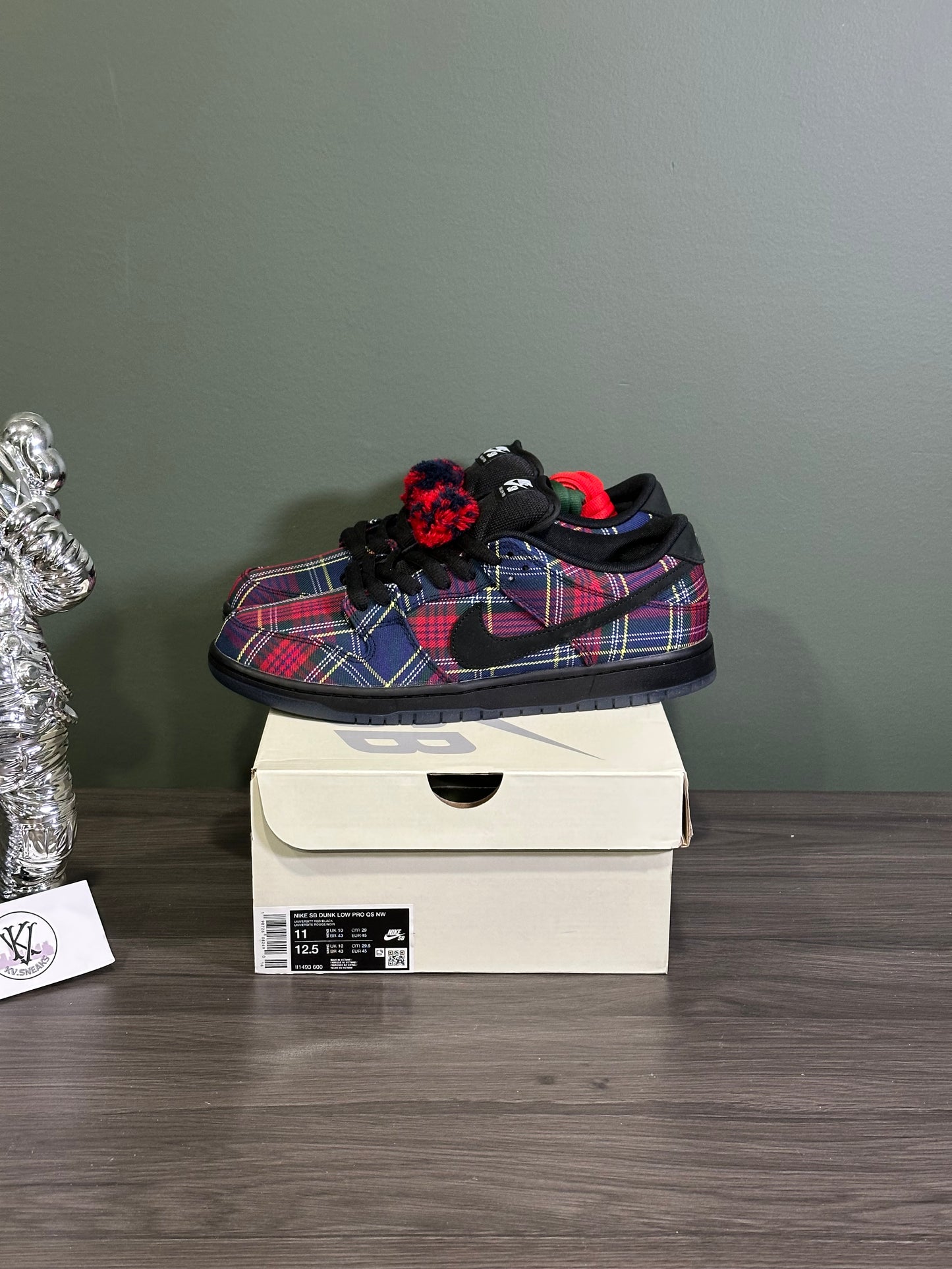 Dunk Low SB Nardwuar