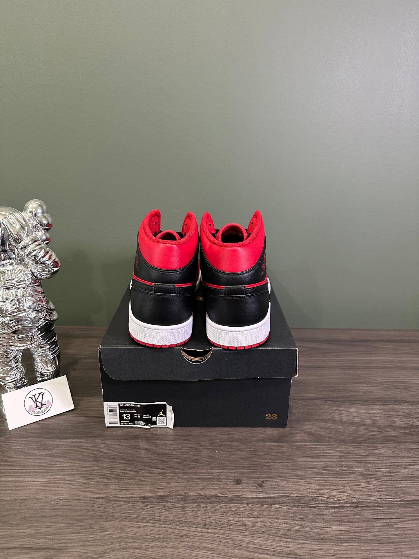 Jordan 1 Mid Reverse Bred