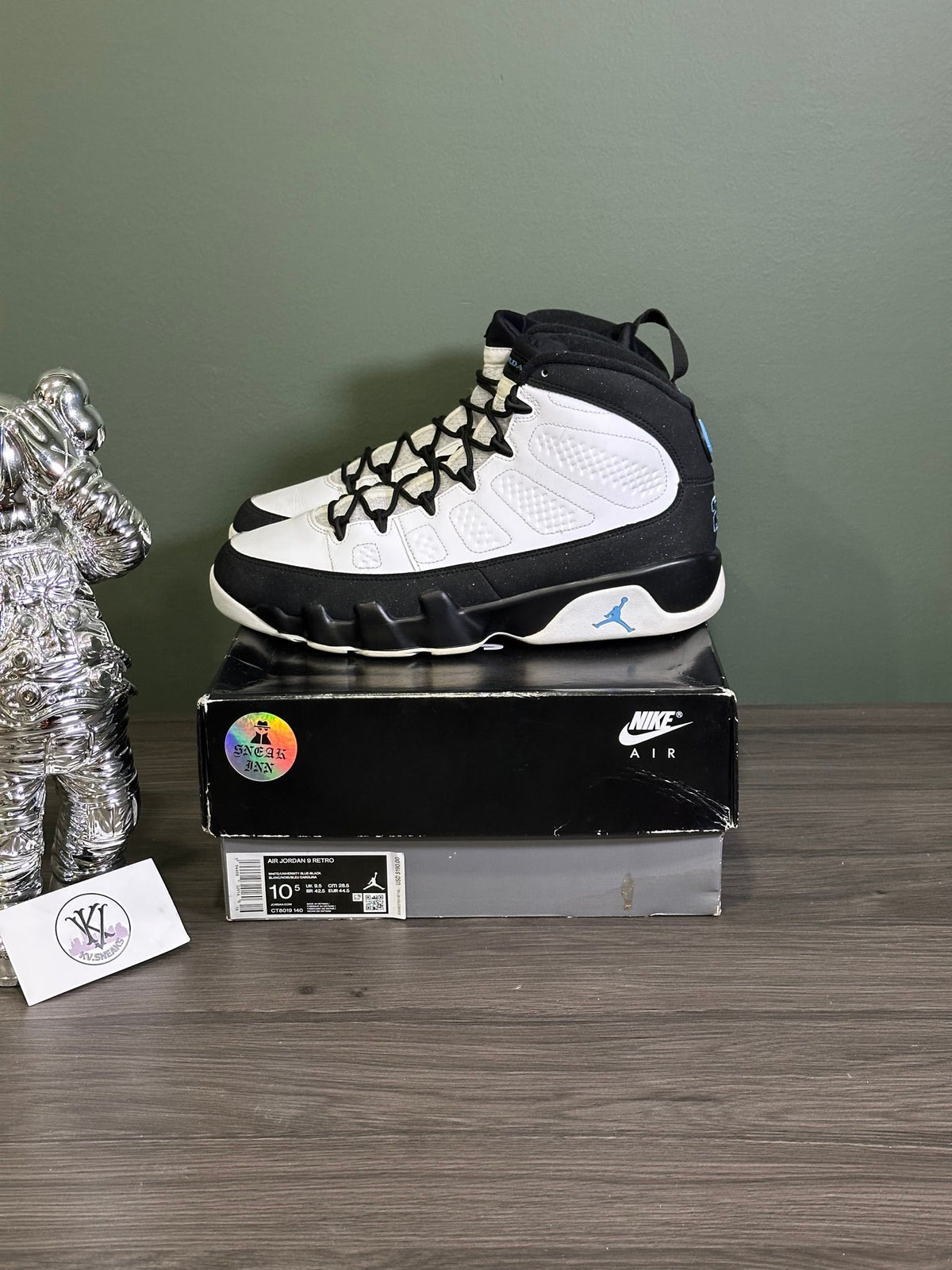 Jordan 9 Retro University Blue