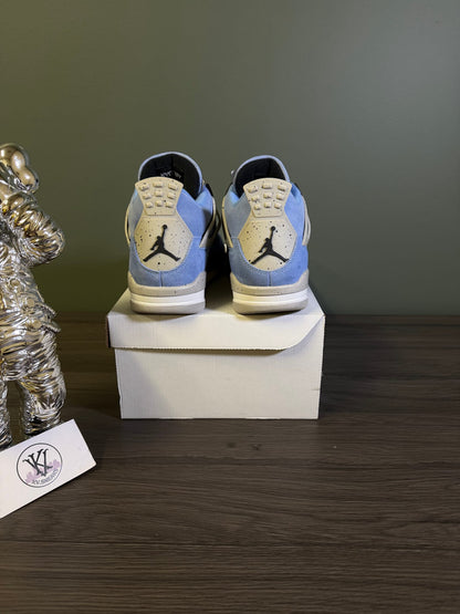 Jordan 4 Retro University Blue