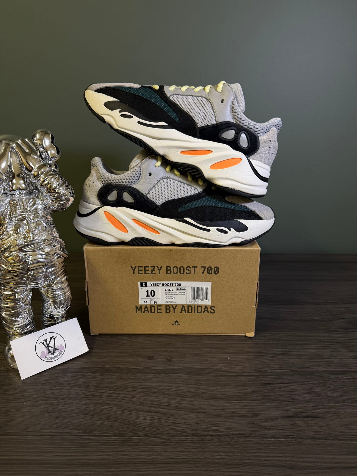 adidas Yeezy Boost 700 Wave Runner